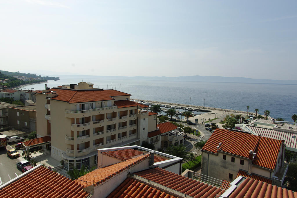 Hotel Villa Marija Tucepi Exterior photo